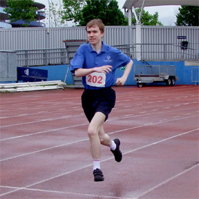 200m race