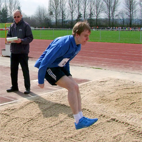 Oliver, standing long jump