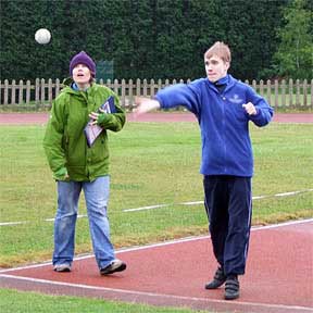 softball throw