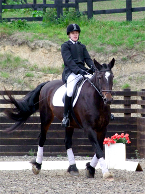 Oliver and Bailey, FEI Grade 4 Novice A