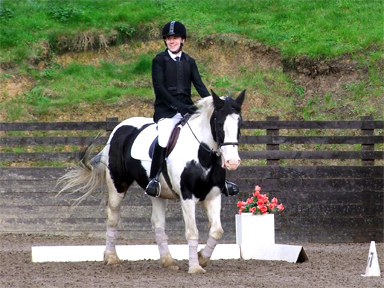 Oliver and Sophie, FEI Grade 4 Intermediate A